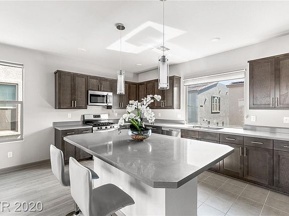 2nd image of 8055 Carpenter Creek Ave