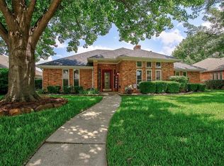 3104 Bellflower Ln, Carrollton, TX 75007