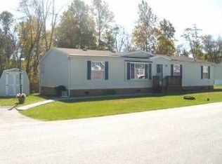 240 Deer Run Dr, Honey Brook, PA 19344
