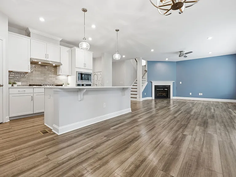 265 Mindees Ln — Photo 19