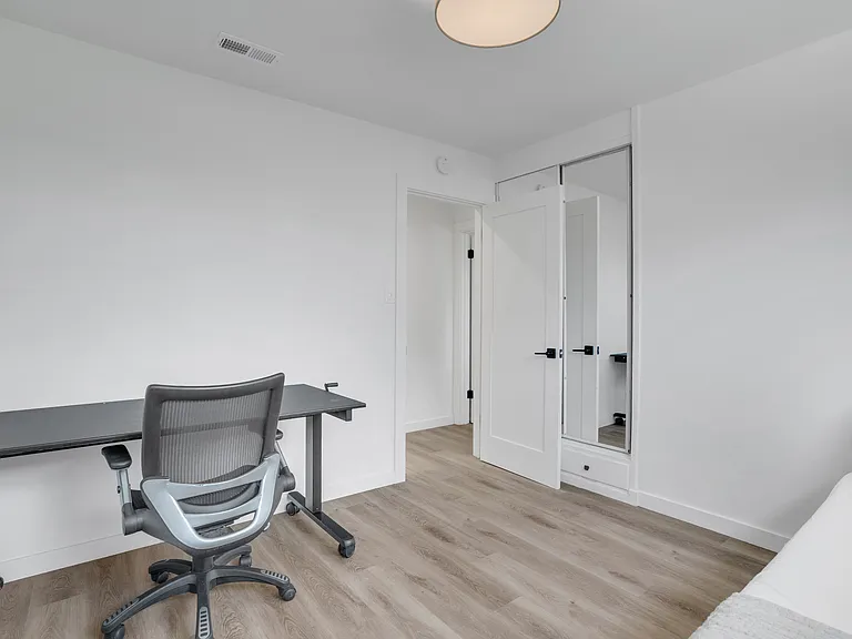 Leonard Dr — Photo 20