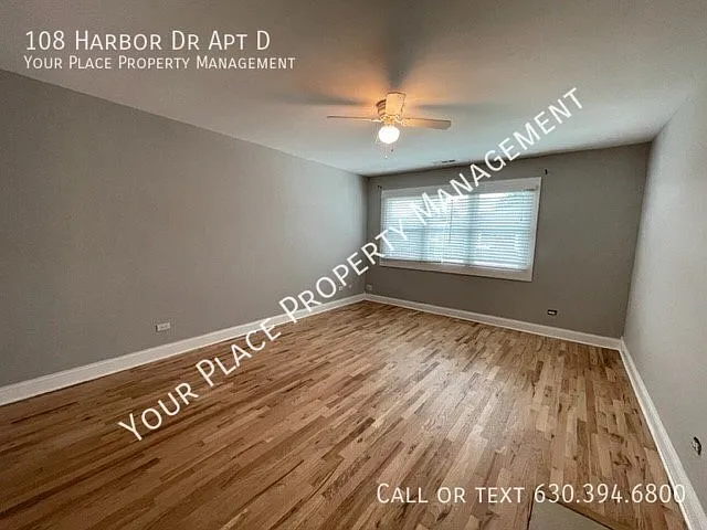 108 Harbor Dr #D — Photo 4