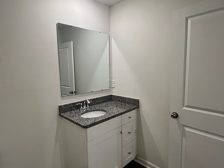 120A Fosters Glen Pl #120A — Photo 13