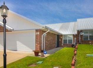 1811 Flagstone Dr, Longview, TX 75605