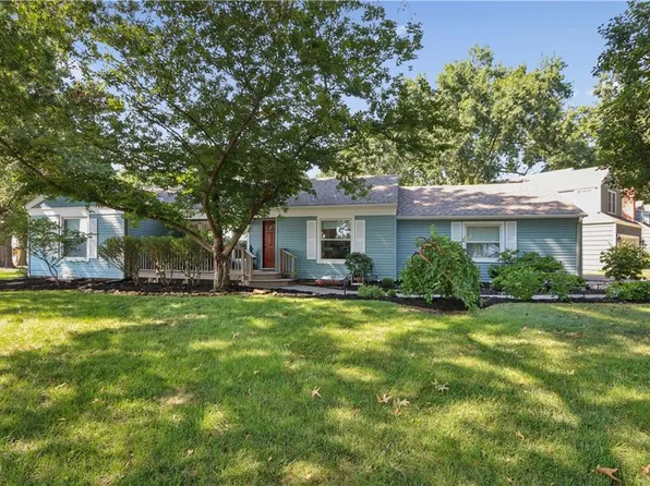 2001 W 86th St, Leawood, KS 66206