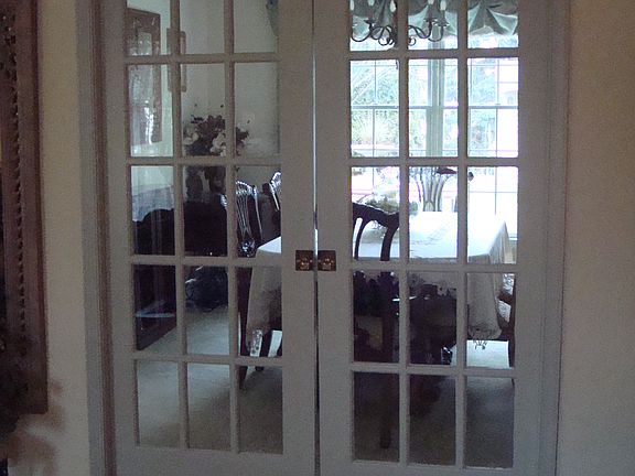 Pocket Doors to Dining Room