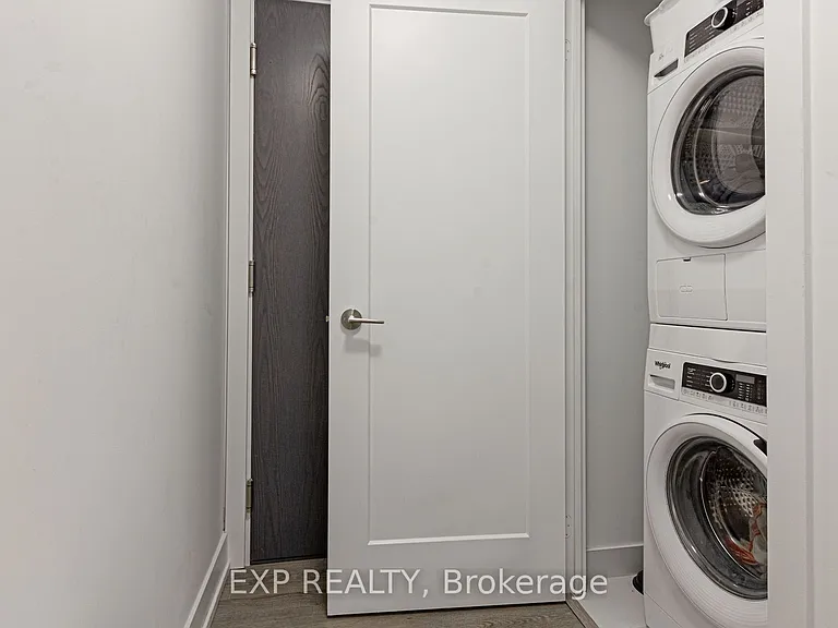 7 Mabelle Ave #804 — Photo 22