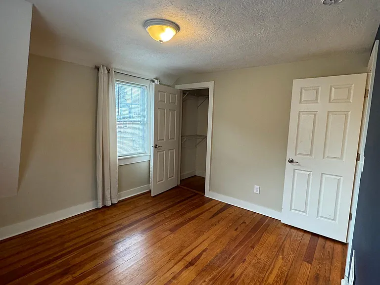 122 Raleigh Way — Photo 7