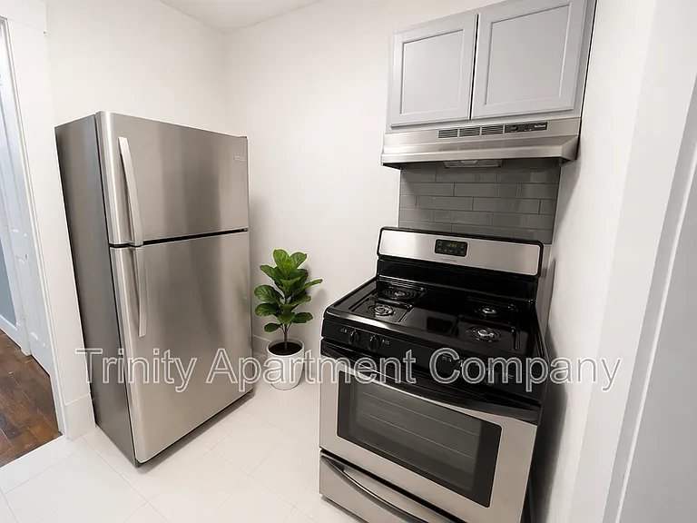 621 High St SE #A — Photo 4