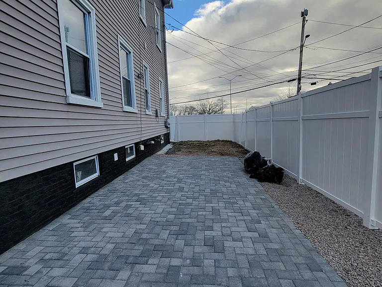13 Regent Ave #2 — Photo 13