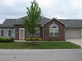 4114 Forest Creek Pkwy, Fort Wayne, IN 46815
