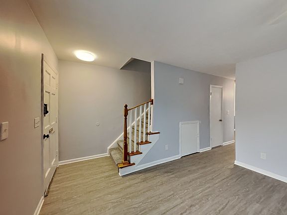2nd image of 3125 Colonial Way Building 1