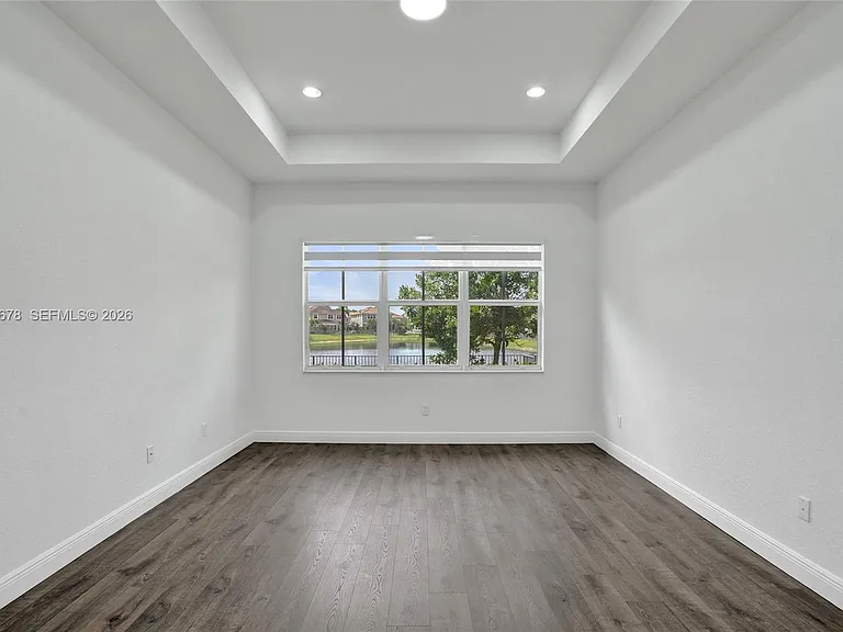 10340 Lake Vista Ct — Photo 71
