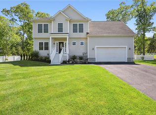 37 Luke Dr, Tiverton, RI 02878