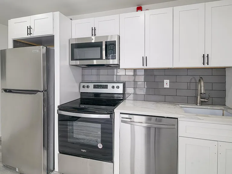 6228 Haverford Ave #2 — Photo 3
