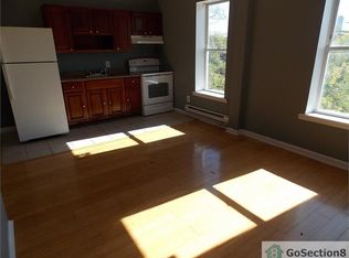 2126 N 16th St #3, Philadelphia, PA 19121