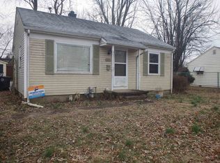 1815 Ravenswood Dr, Evansville, IN 47714