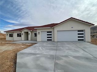 9425 Allegra Vista St, Apple Valley, CA 92308