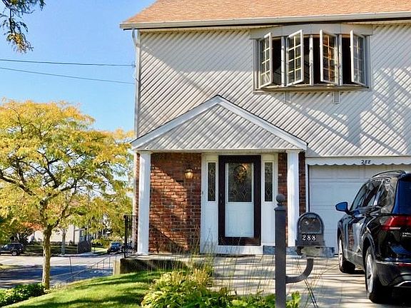 2nd image of 288 Brookfield Ave