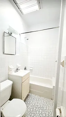 Rented by Taichi Fudosan | media 4