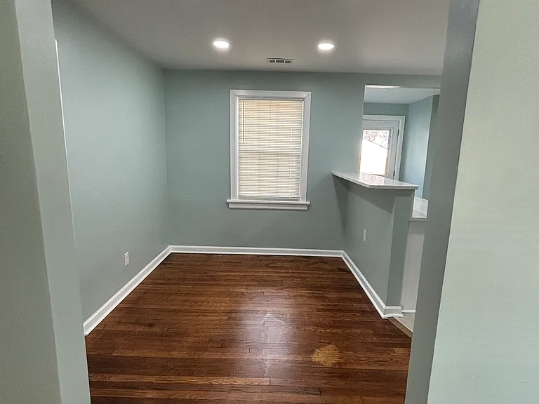 160 Swanson Rd — Photo 2