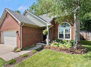 3717 White Pine Dr, Lexington, KY 40514