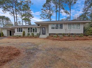 2204 McBain Dr, Fayetteville, NC 28305