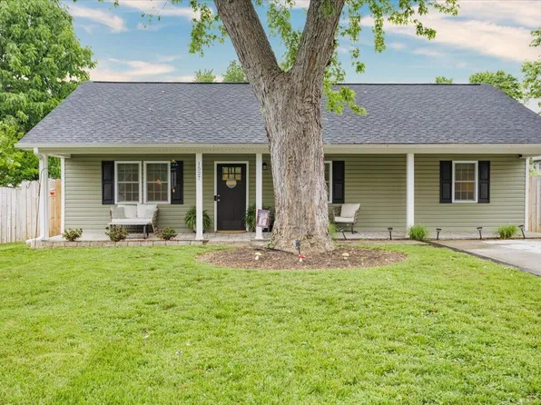 1527 Lenox Ave, Salem, VA 24153