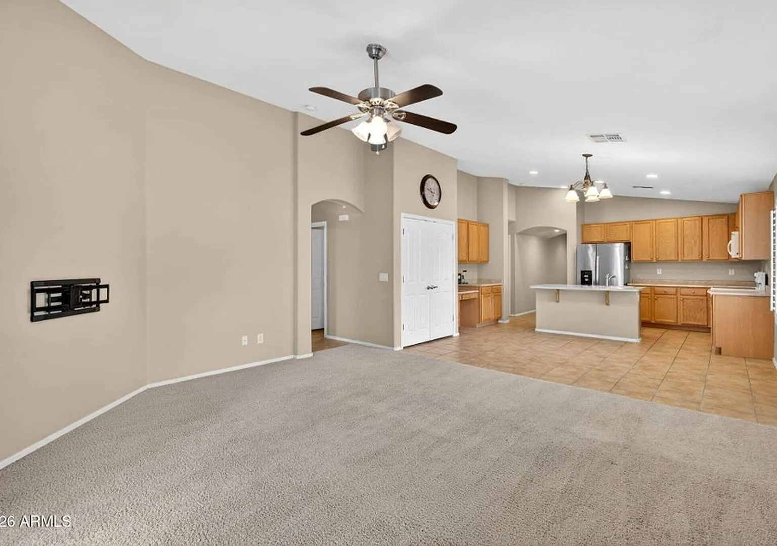 This beautifully maintained 4-bedroom, 3-full-bath home! — Photo 4