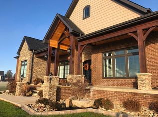 1642 Tradition Ln, Sevierville, TN 37862