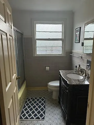 3711 Octavia St — Photo 5