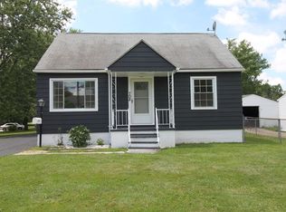 708 Wellmon St, Bedford, OH 44146