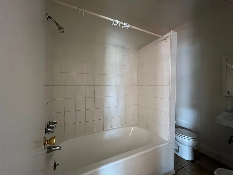 1801 S Bonnie Brae St #102 — Photo 4