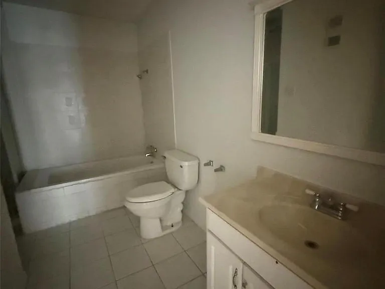 8323 Wilcrest Dr #17002 — Photo 8
