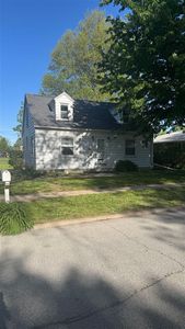 709 3rd St, Kalona, IA, 52247