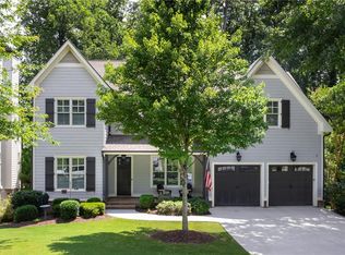 2905 Parkridge Dr NE, Atlanta, GA 30319