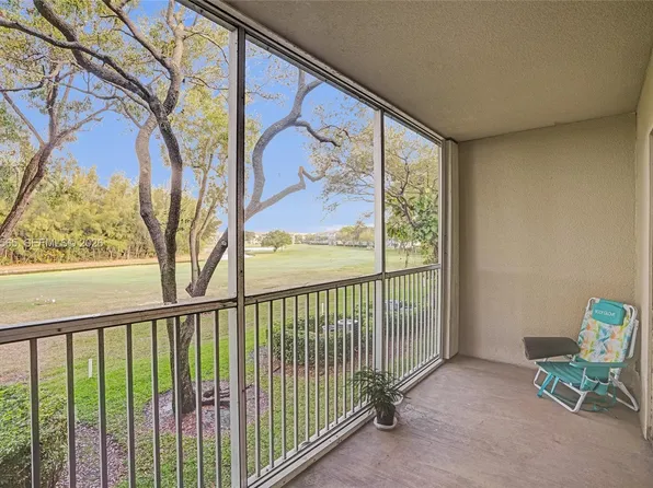1110 SW 125th Ave APT 209M, Pembroke Pines, FL 33027