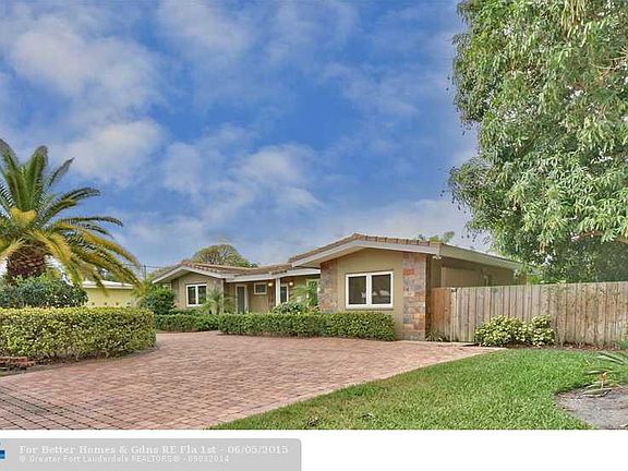 2nd image of 2100 NE 29th St