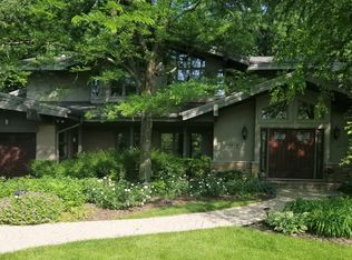 2013 Burr Oak Dr W, Glenview, IL 60025