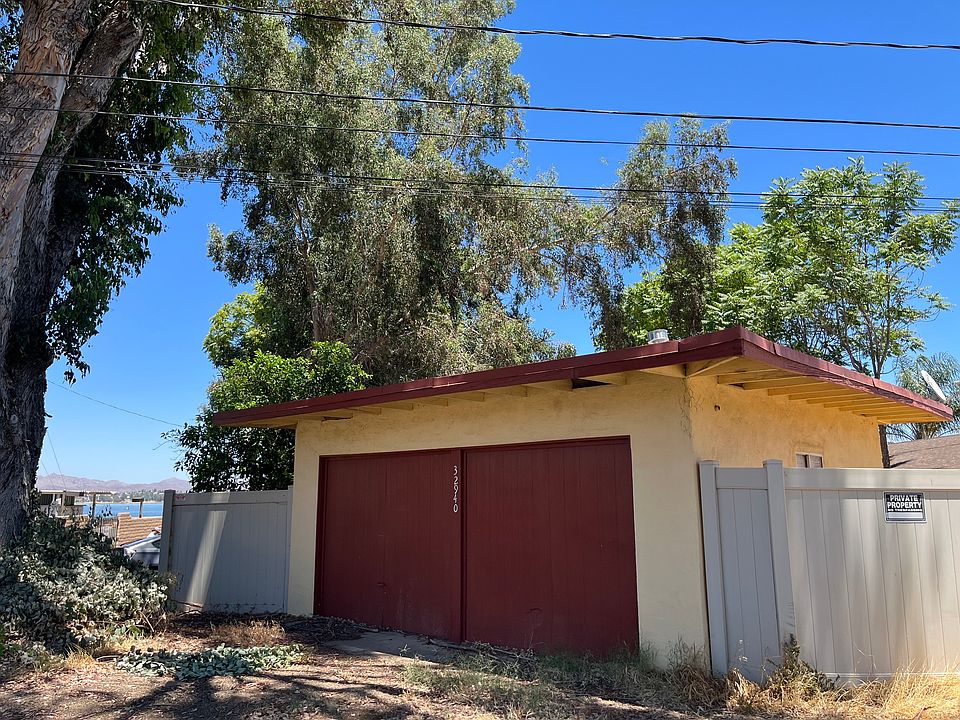 1st image of 32940 Maiden Ln #C