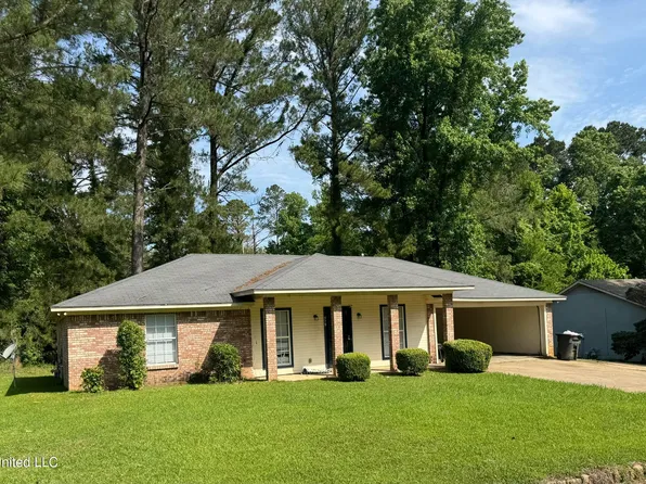 579 Briarcliff Cir, Jackson, MS 39212