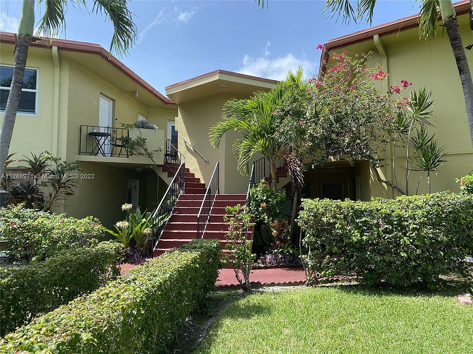 1st image of 18650 NE 18th Ave APT 132