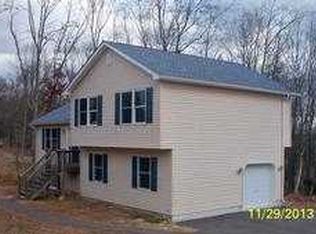 212 Shawnee Dr, East Stroudsburg, PA