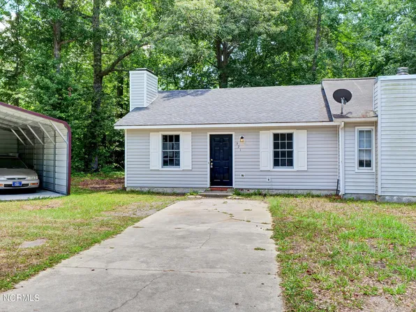 921 Sycamore Place, Jacksonville, NC 28540