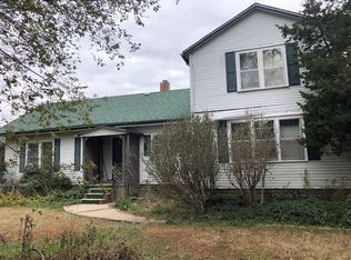 230 S Broadway Rd, Wellington, KS 67152