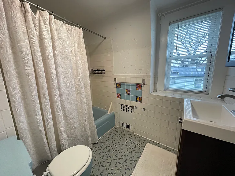 593 Quincy Shore Dr #2 — Photo 6