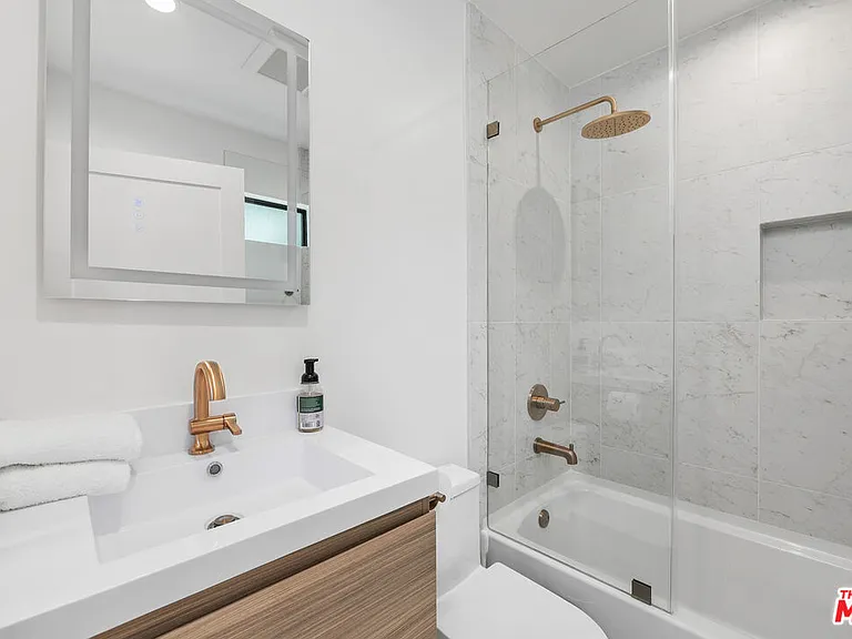2045 Paramount Dr — Photo 19