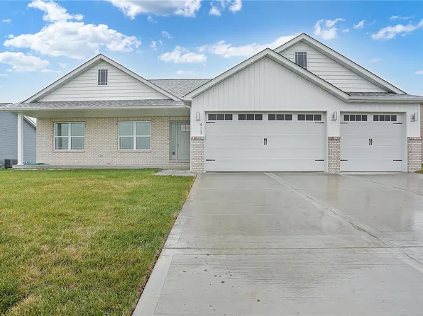 413 George Bush Blvd, Troy, IL 62294