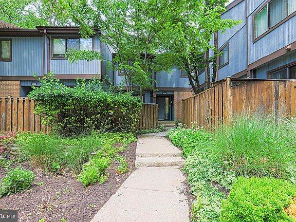 5th image of 2804 Baneberry Ct