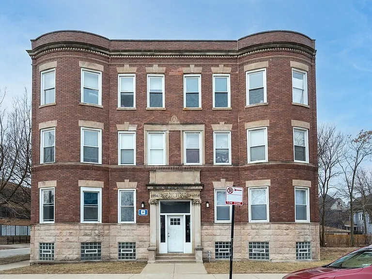 6954 S Yale Ave #11 — Photo 14
